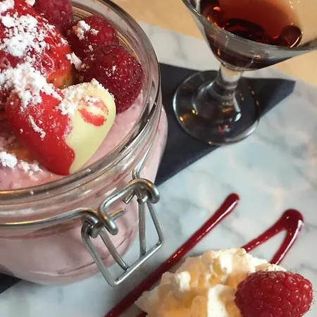 Camping Du Banel Hotel